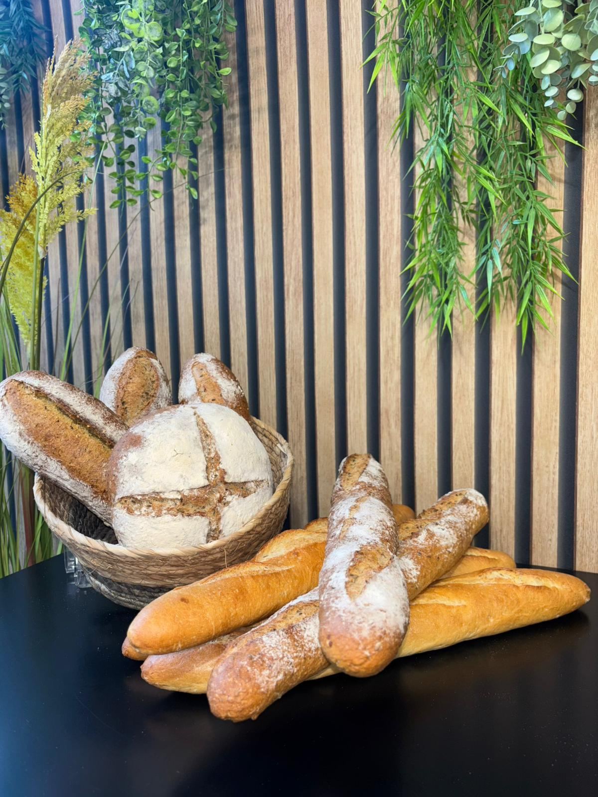 Pains et viennoiseries cuits sur place